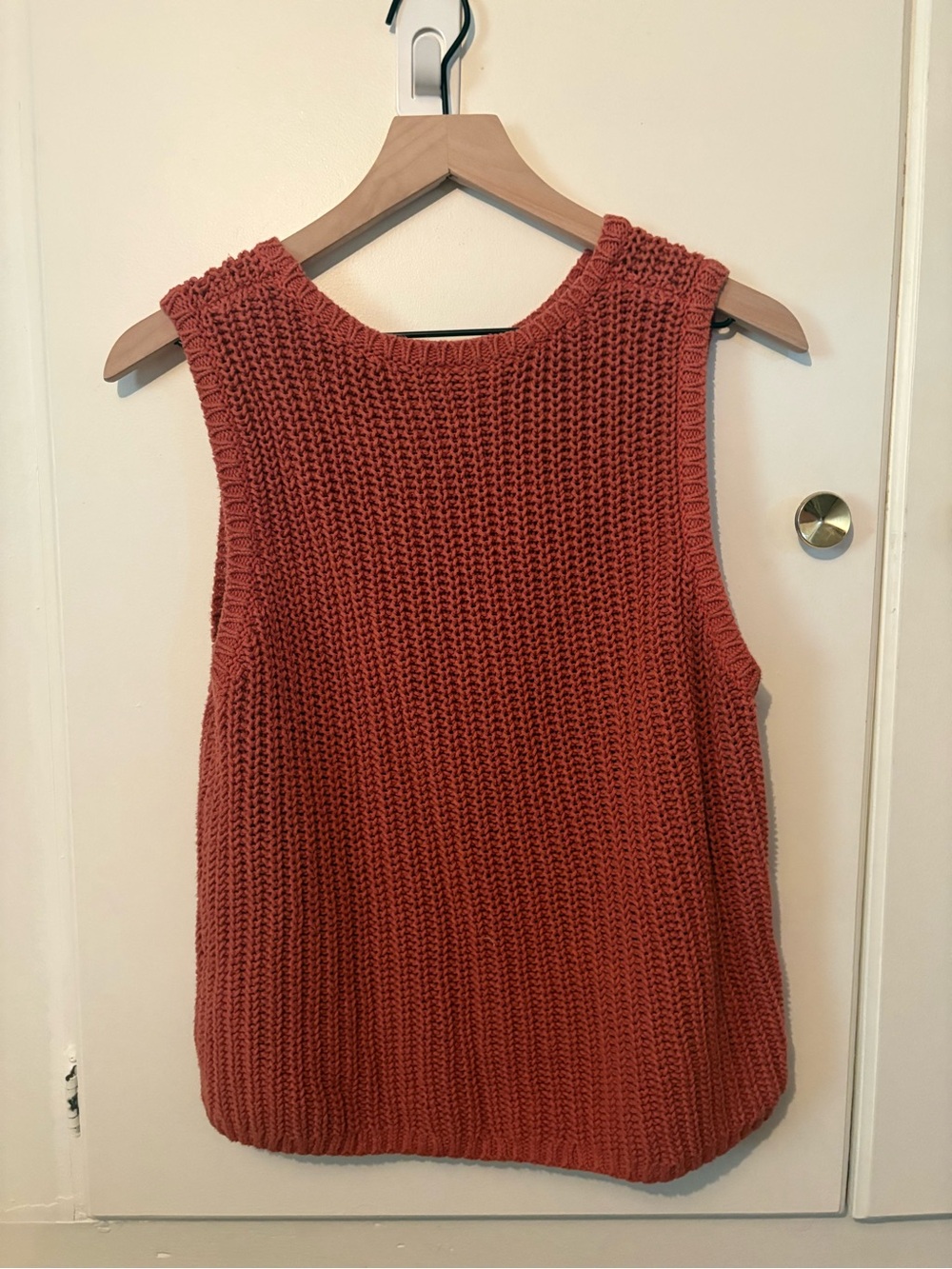 Women's Knit Sleeveless Sweater Tank